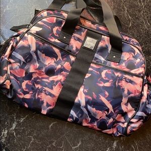 New Nicole Miller weekender floral print bag